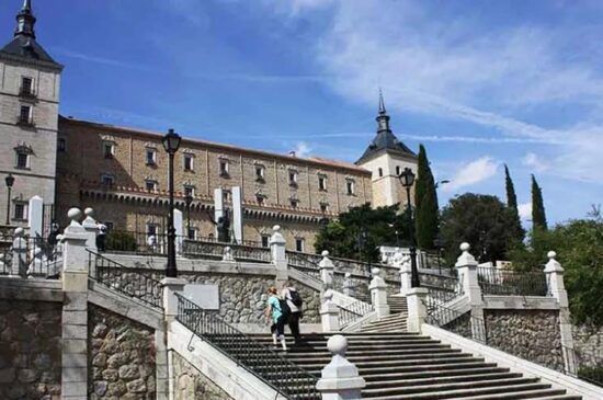 guiaturisticotoledo alcazar 1