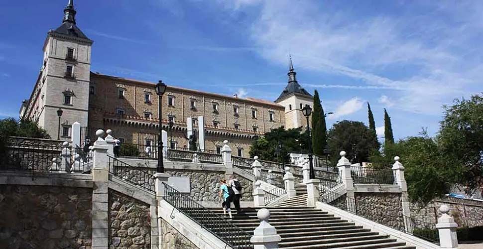 guiaturisticotoledo alcazar 1